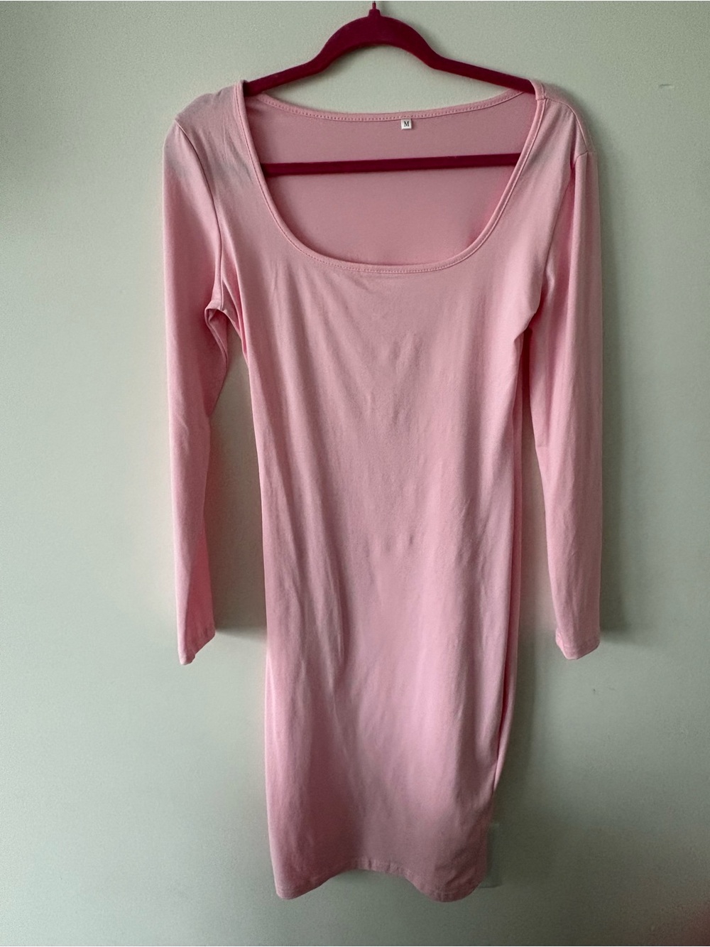 Women’s Scoop Neck Long Sleeve Pink Dress